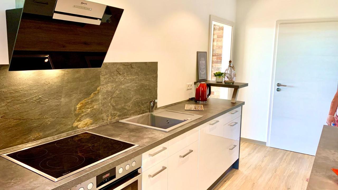 Ferienappartement Mit Seeblick In Der Villa Columba Sellin  外观 照片