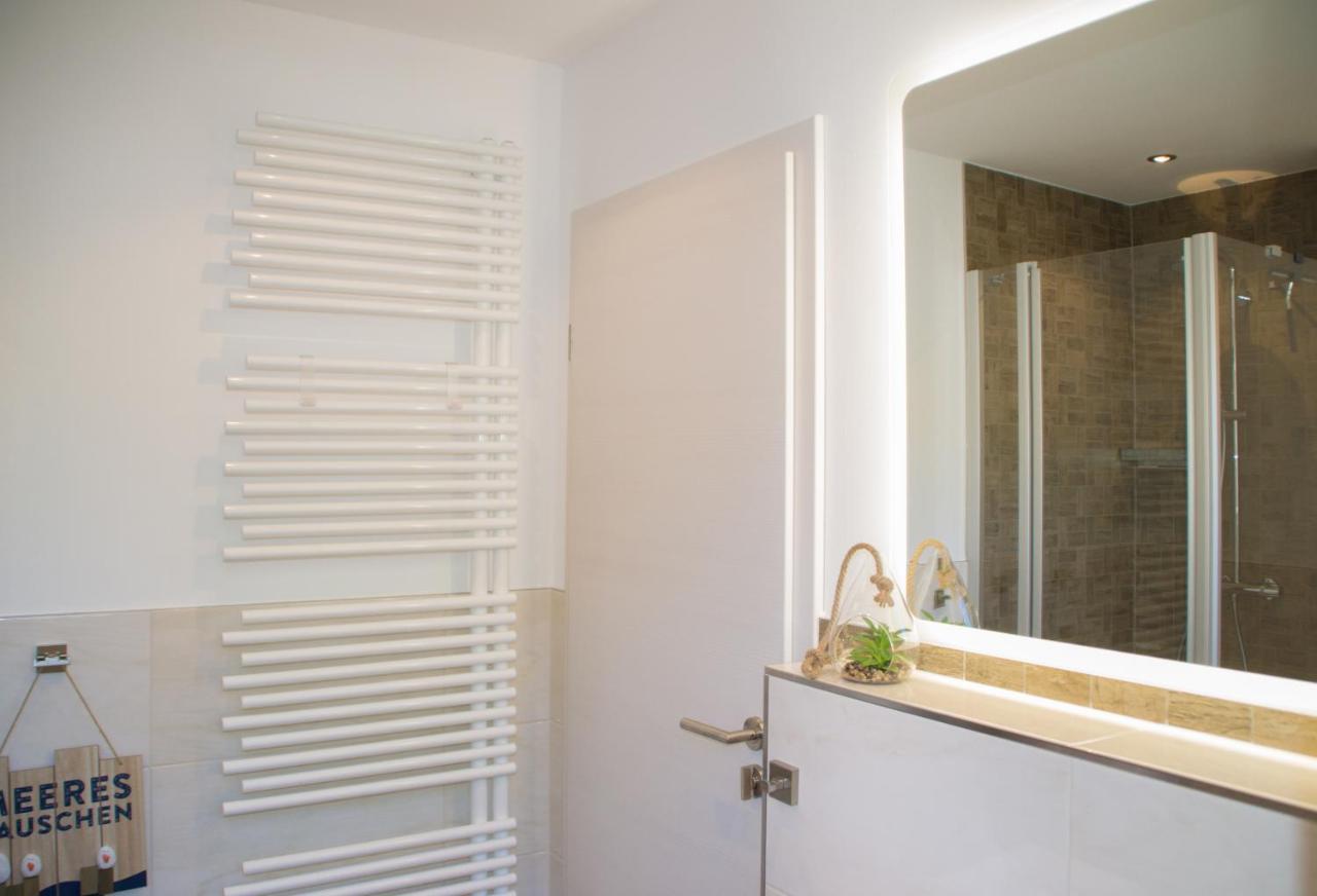 Ferienappartement Mit Seeblick In Der Villa Columba Sellin  外观 照片