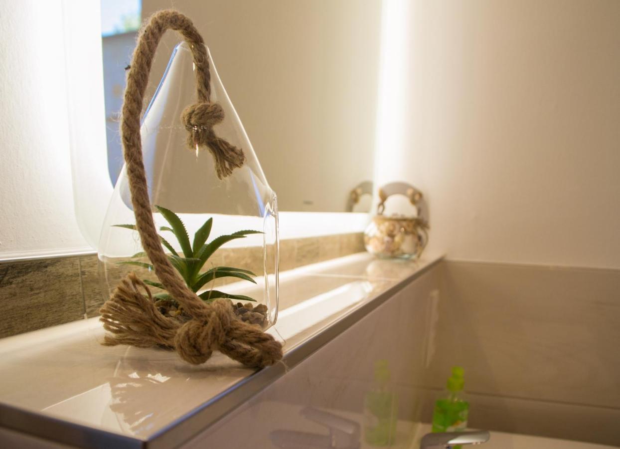 Ferienappartement Mit Seeblick In Der Villa Columba Sellin  外观 照片