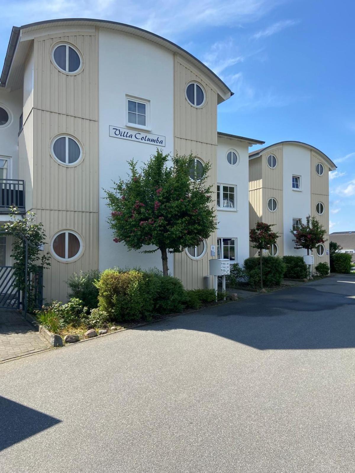 Ferienappartement Mit Seeblick In Der Villa Columba Sellin  外观 照片